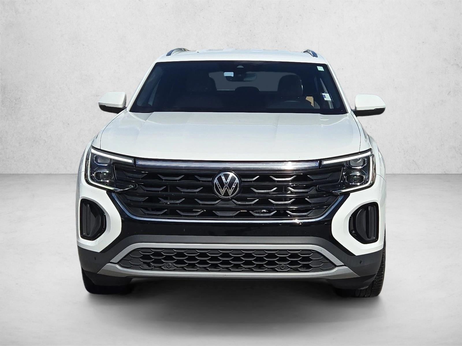 2024 Volkswagen Atlas Cross Sport 2.0T SE w/Technology FWD