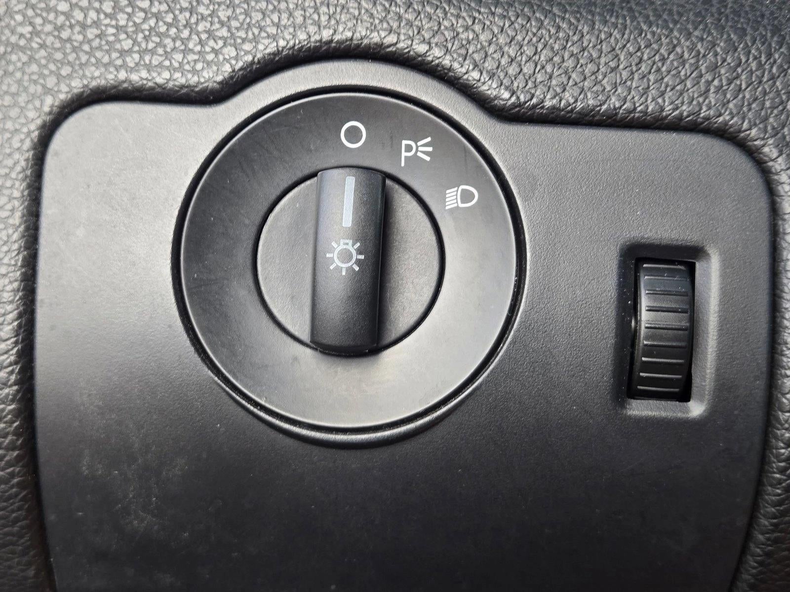 2014 Ford Mustang 2dr Cpe V6