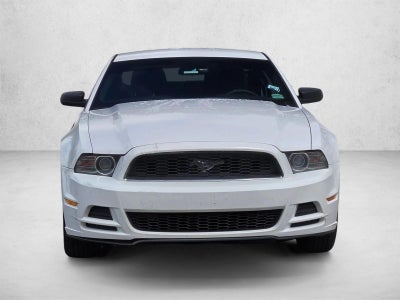 2014 Ford Mustang 2dr Cpe V6