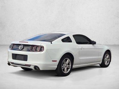 2014 Ford Mustang 2dr Cpe V6