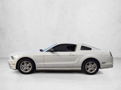2014 Ford Mustang 2dr Cpe V6