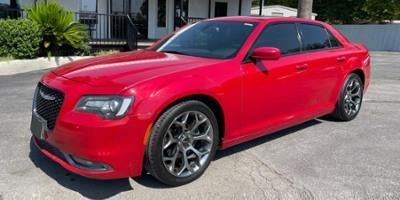 2022 Chrysler 300 Touring RWD