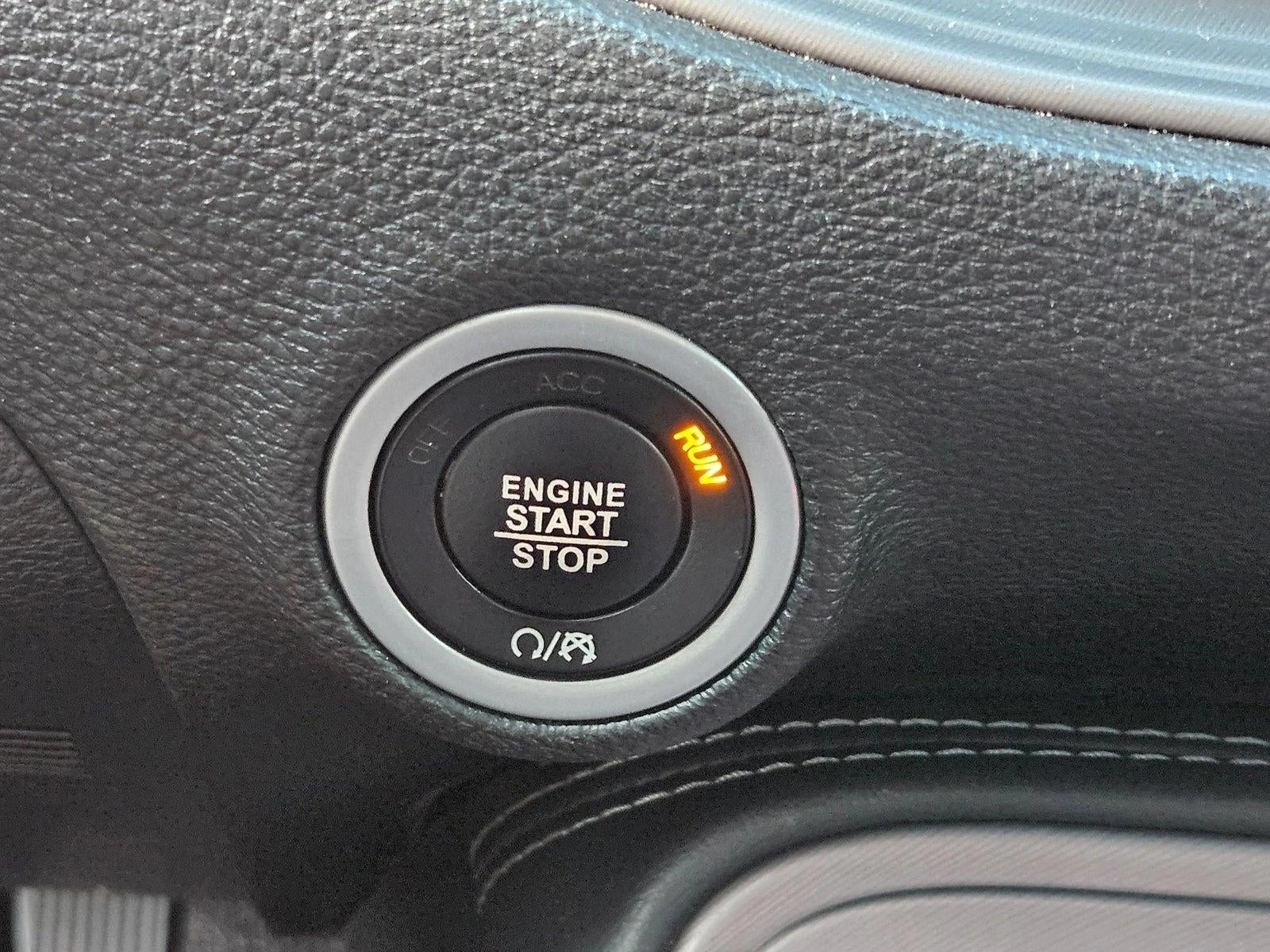 2023 Dodge Challenger SXT RWD