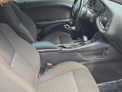2023 Dodge Challenger SXT RWD