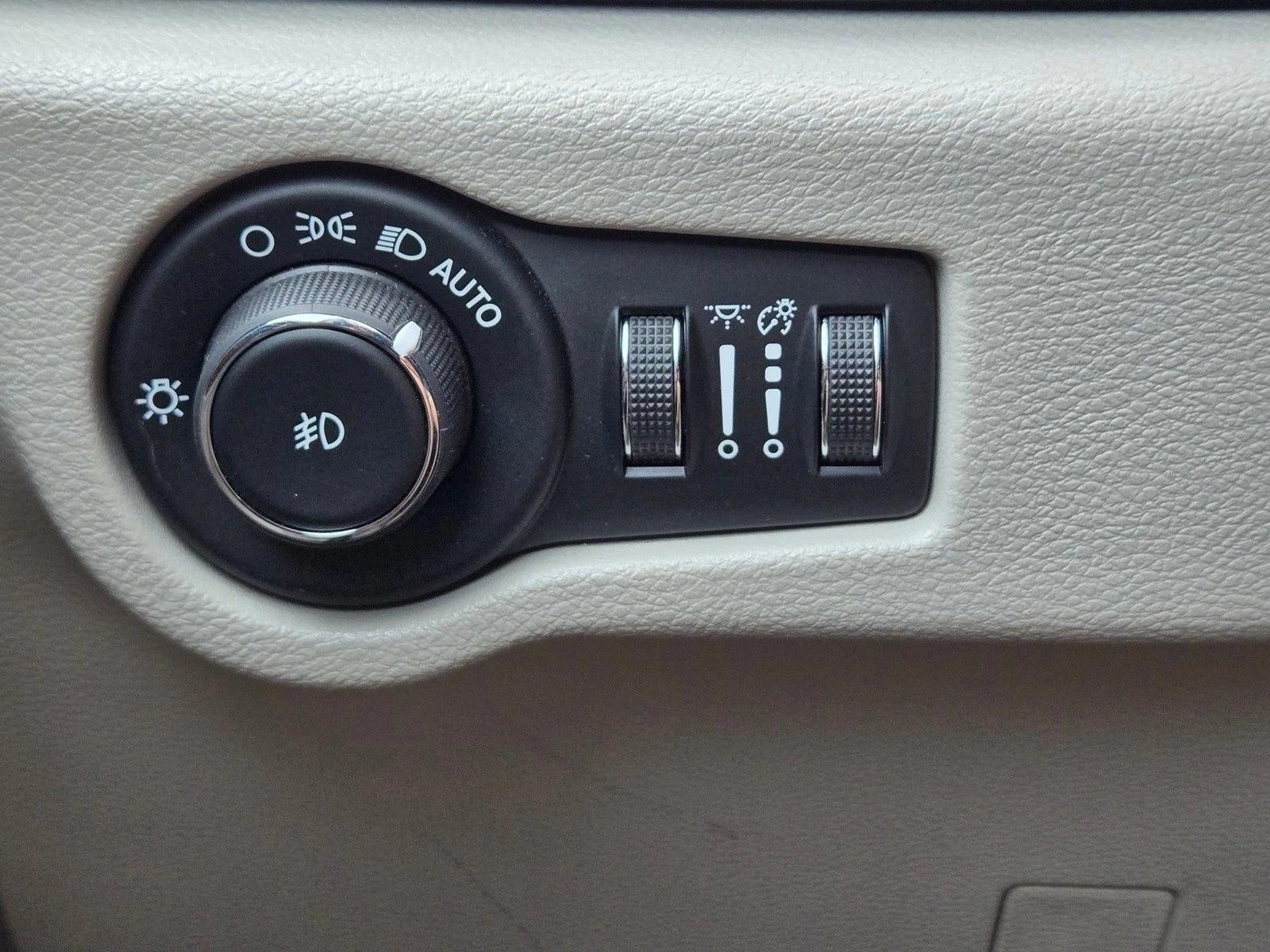 2019 Chrysler Pacifica Touring L FWD