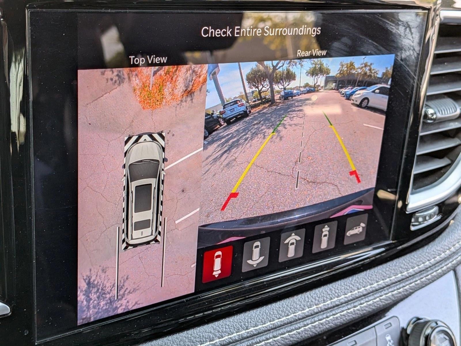 2022 Chrysler Pacifica Hybrid Limited FWD