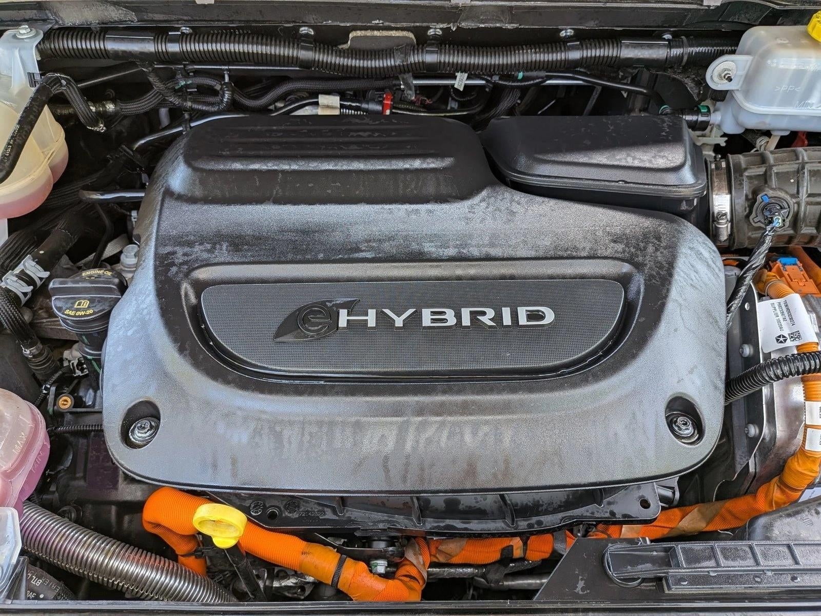 2022 Chrysler Pacifica Hybrid Limited FWD