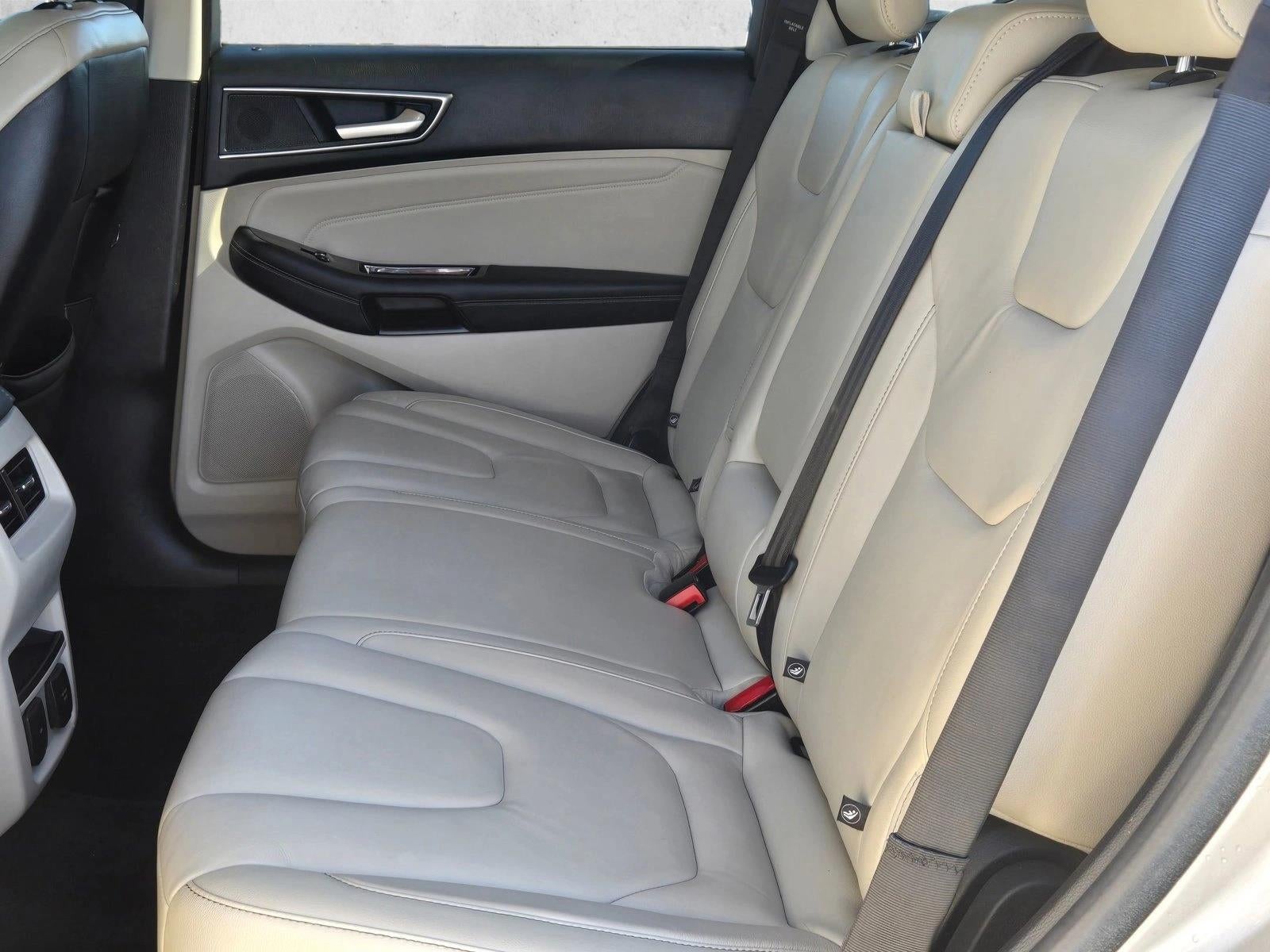 2017 Ford Edge Titanium FWD