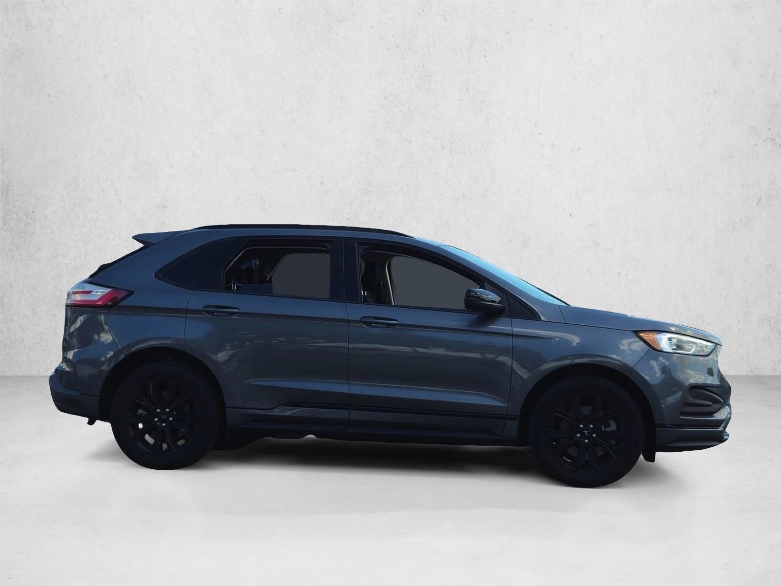 2023 Ford Edge SE AWD