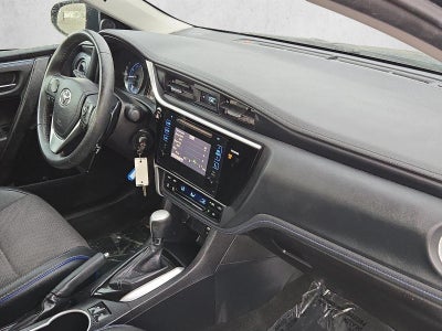 2017 Toyota Corolla SE CVT (Natl)