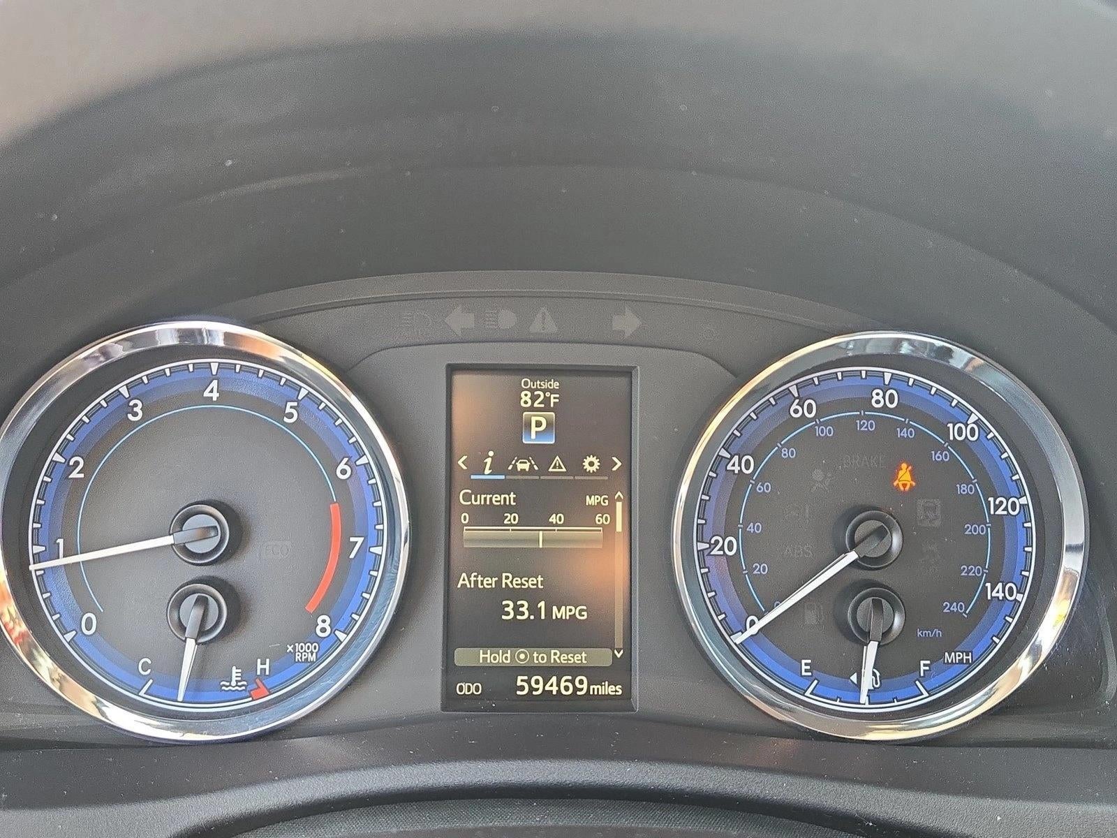 2017 Toyota Corolla SE CVT (Natl)