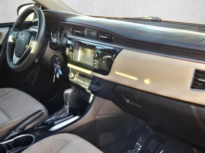 2015 Toyota Corolla 4dr Sdn CVT Auto LE (Natl)