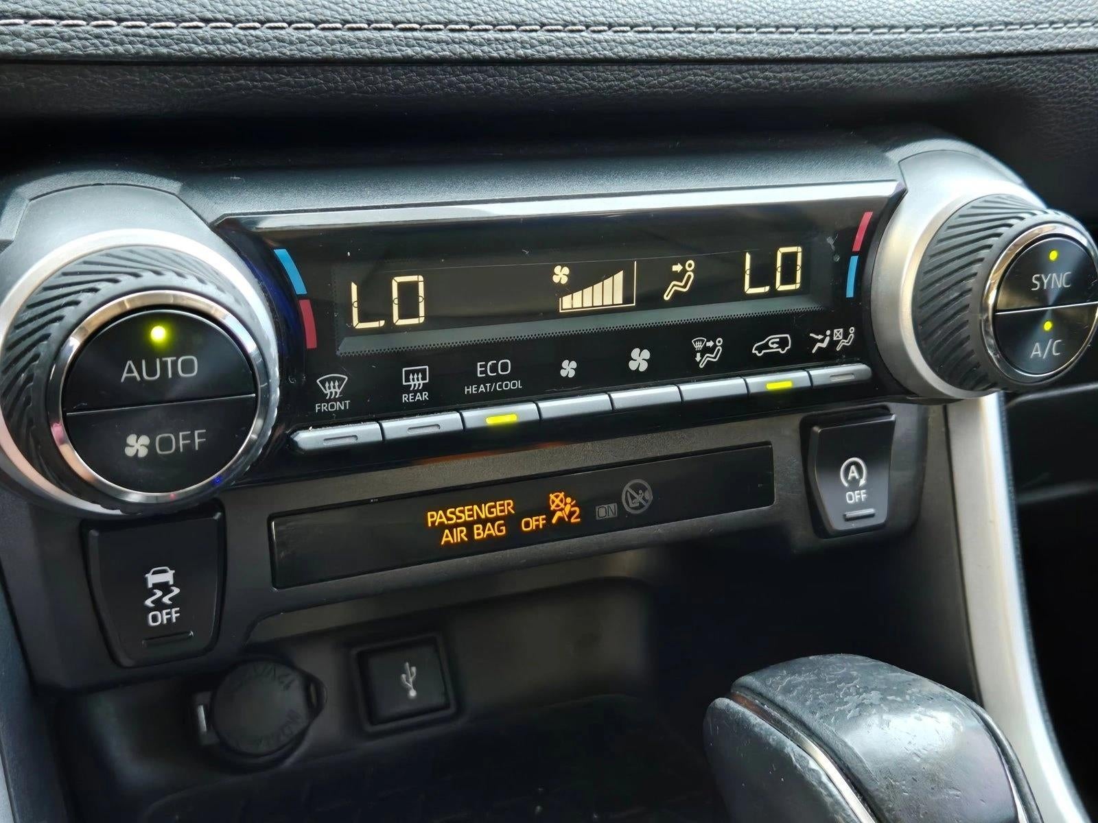 2021 Toyota RAV4 XLE Premium FWD (Natl)