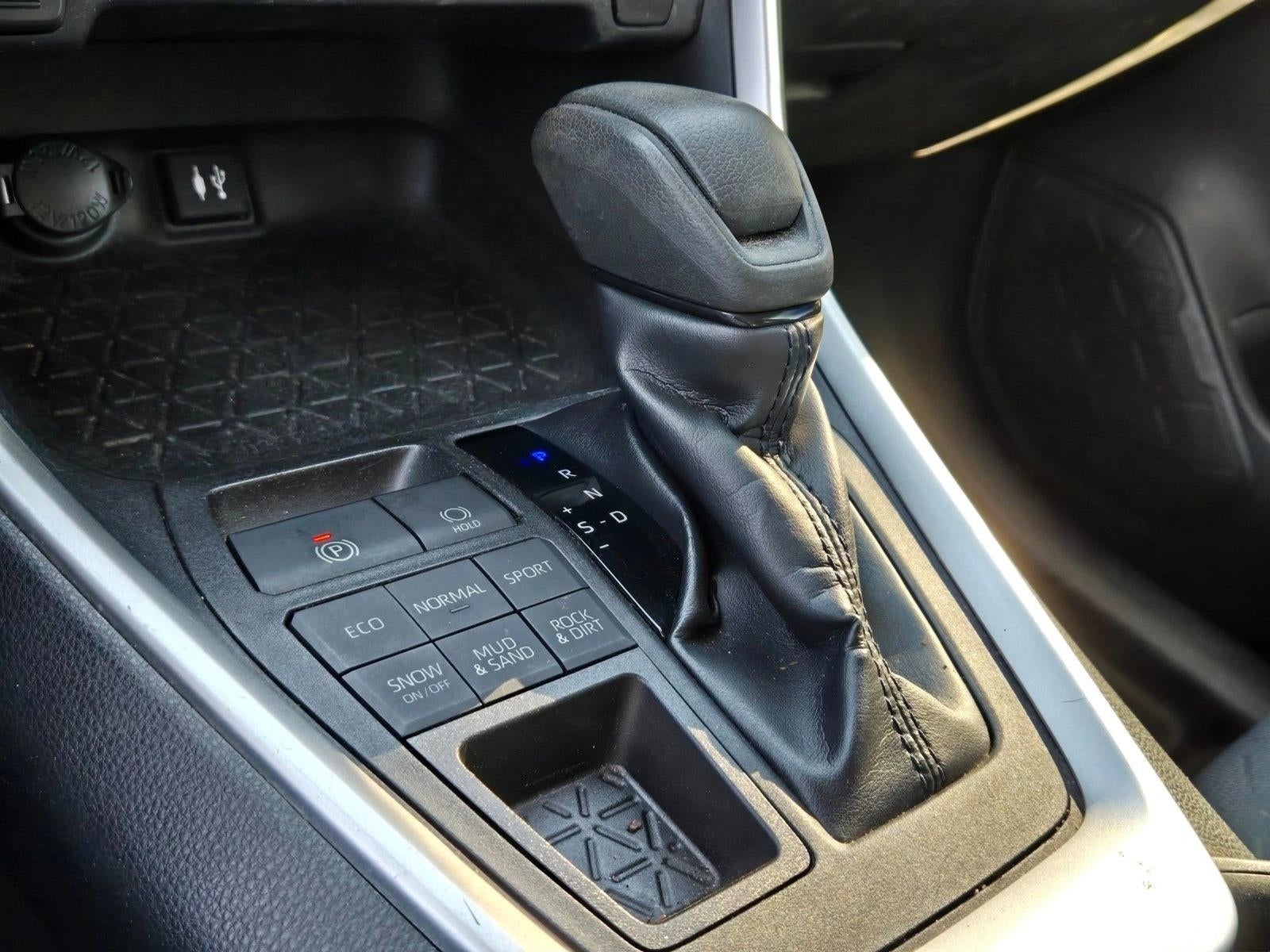 2019 Toyota RAV4 XLE AWD (Natl)