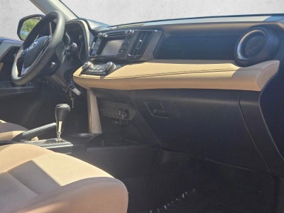 2015 Toyota RAV4 FWD 4dr XLE (GS)