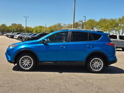 2017 Toyota RAV4 XLE FWD (GS)