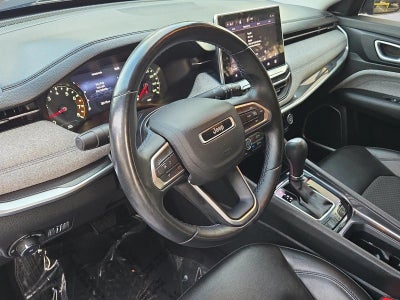 2022 Jeep Compass Latitude FWD