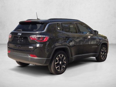 2022 Jeep Compass Latitude FWD