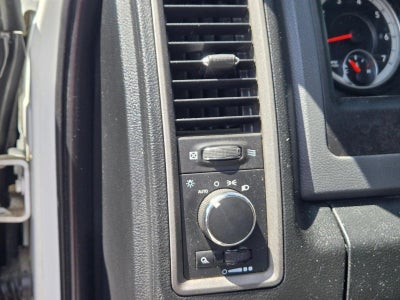 2015 RAM 2500 4WD Crew Cab 6.4 Ft Box Tradesman
