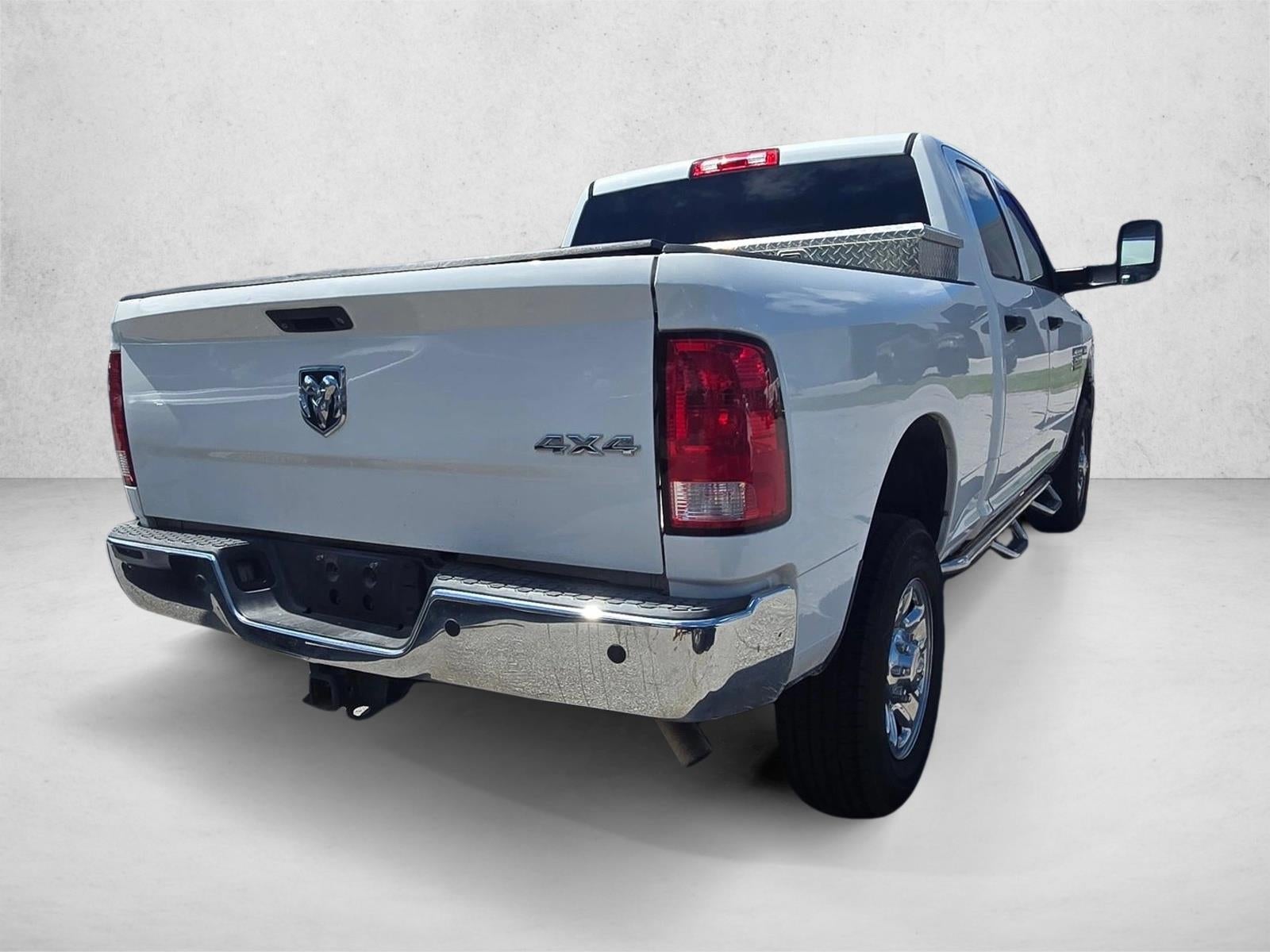 2015 RAM 2500 4WD Crew Cab 6.4 Ft Box Tradesman