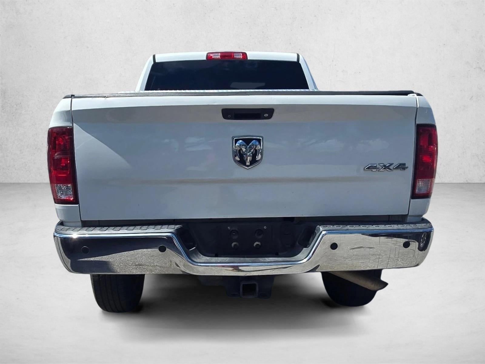 2015 RAM 2500 4WD Crew Cab 6.4 Ft Box Tradesman