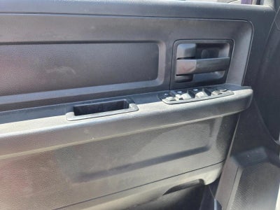 2015 RAM 2500 4WD Crew Cab 6.4 Ft Box Tradesman