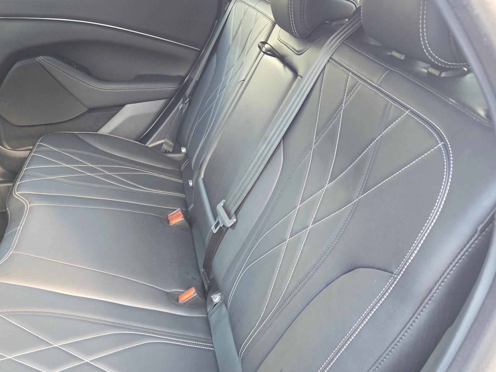 2022 Ford Mustang Mach-E Select RWD