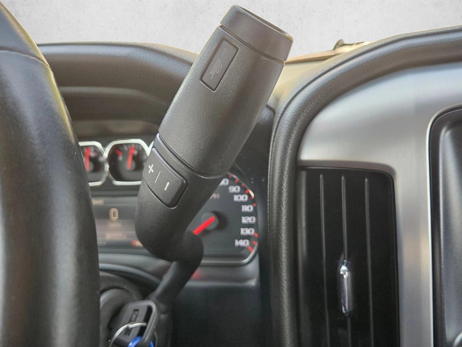 2015 GMC Sierra 1500 Crew Cab Short Box 2-Wheel Drive SLE