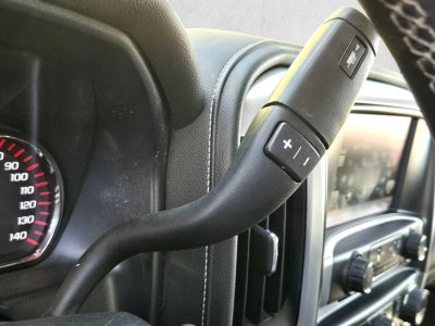 2015 GMC Sierra 1500 Crew Cab Short Box 2-Wheel Drive SLE