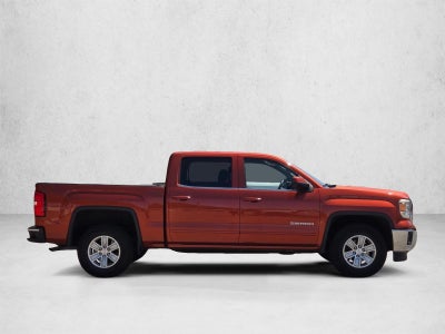 2015 GMC Sierra 1500 Crew Cab Short Box 2-Wheel Drive SLE