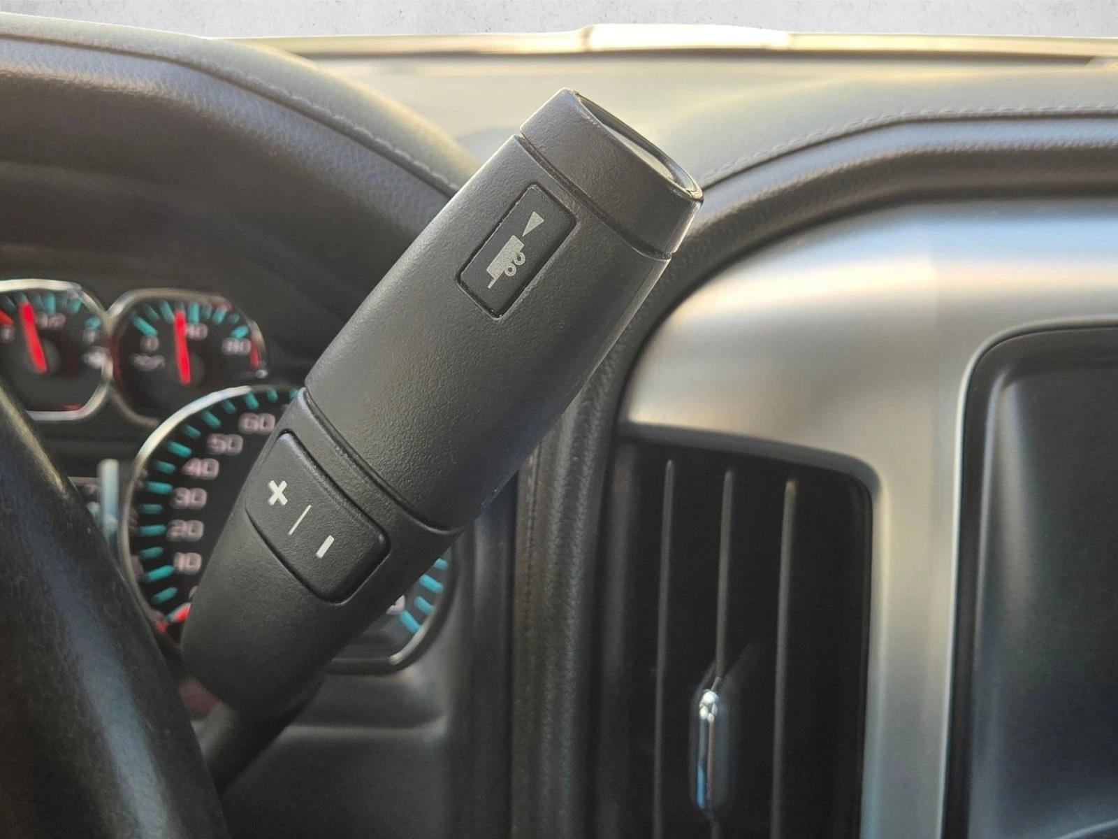 2018 GMC Sierra 1500 Crew Cab Short Box 4-Wheel Drive SLT