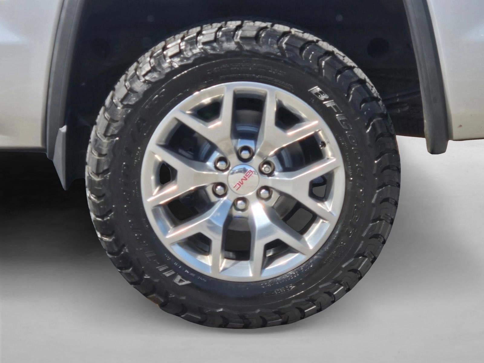 2018 GMC Sierra 1500 Crew Cab Short Box 4-Wheel Drive SLT