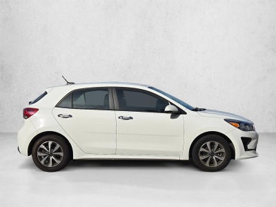2023 Kia Rio 5-Door S IVT