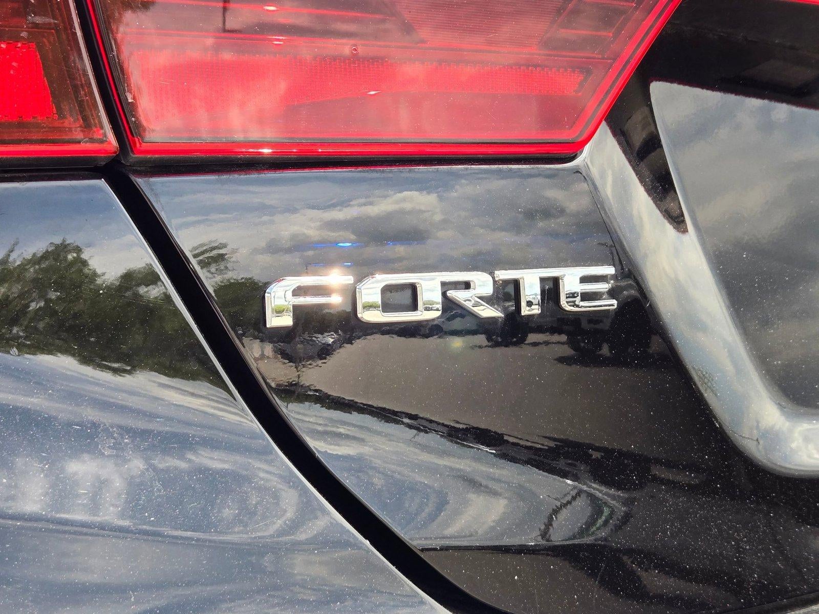 2019 Kia Forte LXS IVT