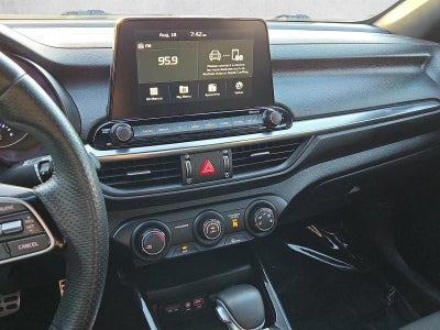 2021 Kia Forte GT-Line IVT