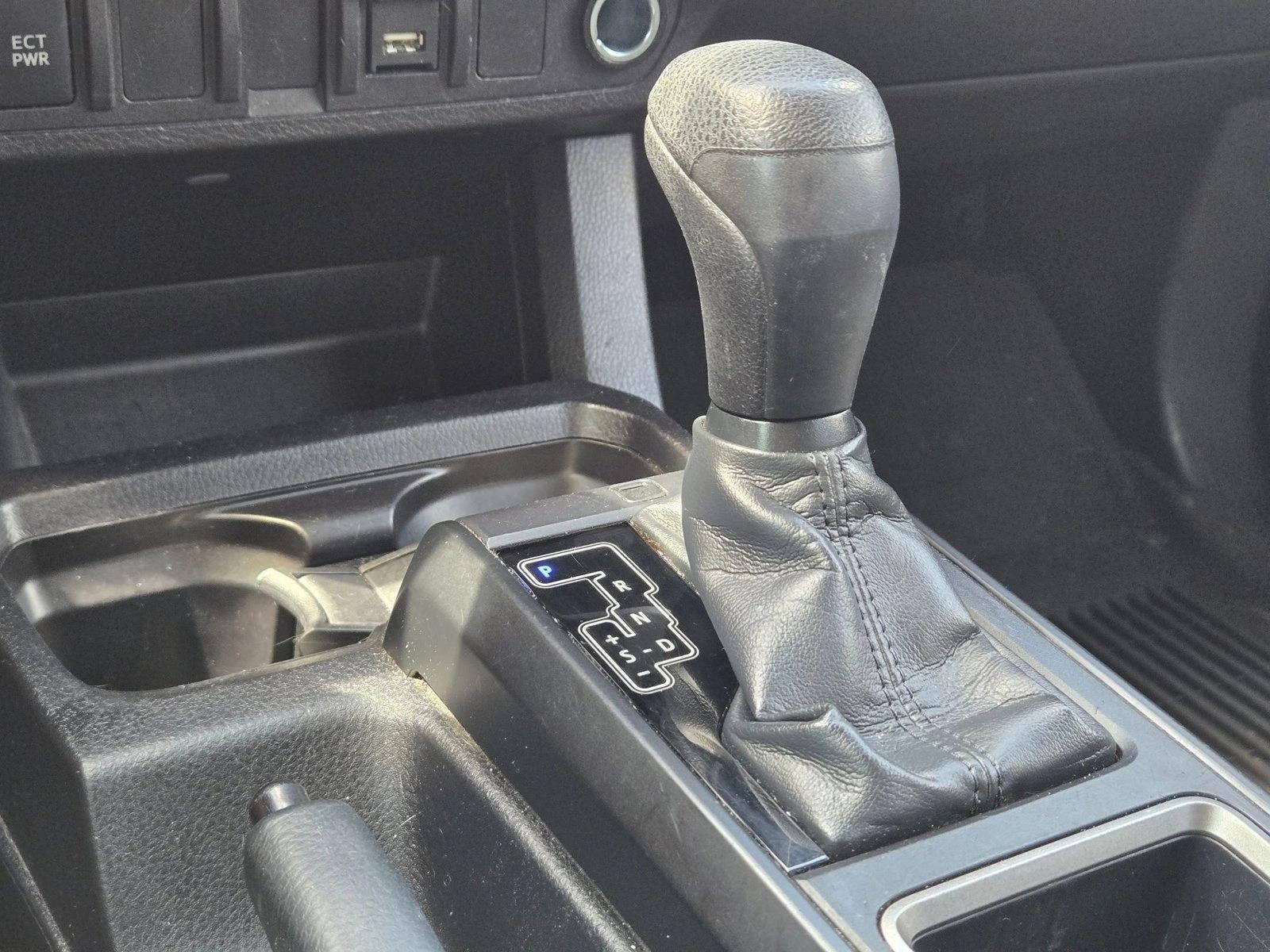 2021 Toyota Tacoma 4WD 4WD SR Double Cab 5' Bed V6 AT (Natl)