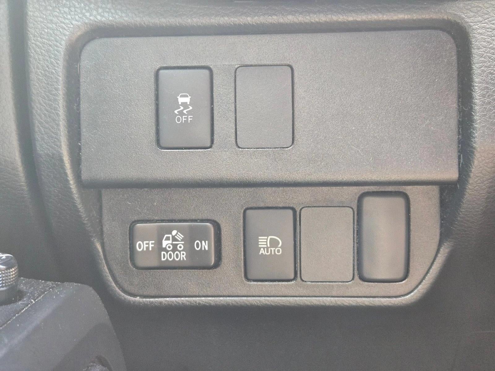 2021 Toyota Tacoma 4WD 4WD SR Double Cab 5' Bed V6 AT (Natl)