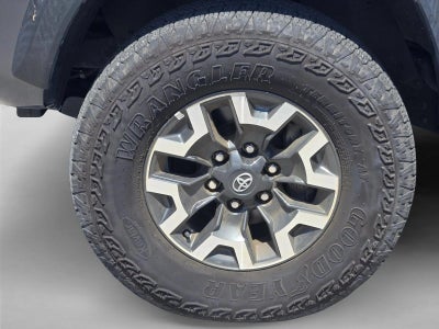 2023 Toyota Tacoma 4WD 4WD TRD Off Road Double Cab 5' Bed V6 AT (Natl)