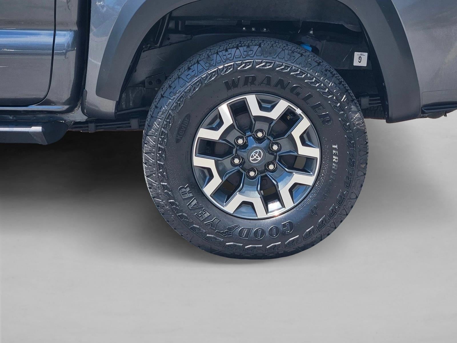 2023 Toyota Tacoma 4WD 4WD TRD Off Road Double Cab 5' Bed V6 AT (Natl)