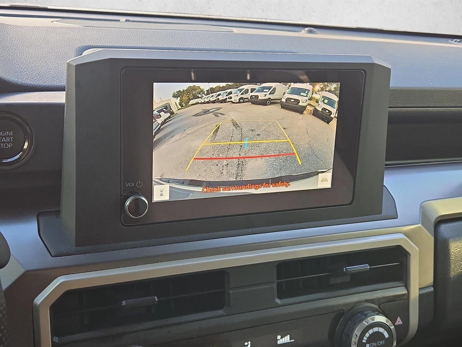 2024 Toyota Tacoma 2WD 2WD SR5 Double Cab 5' Bed AT (SE)
