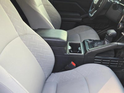 2024 Toyota Tacoma 2WD 2WD SR5 Double Cab 5' Bed AT (SE)