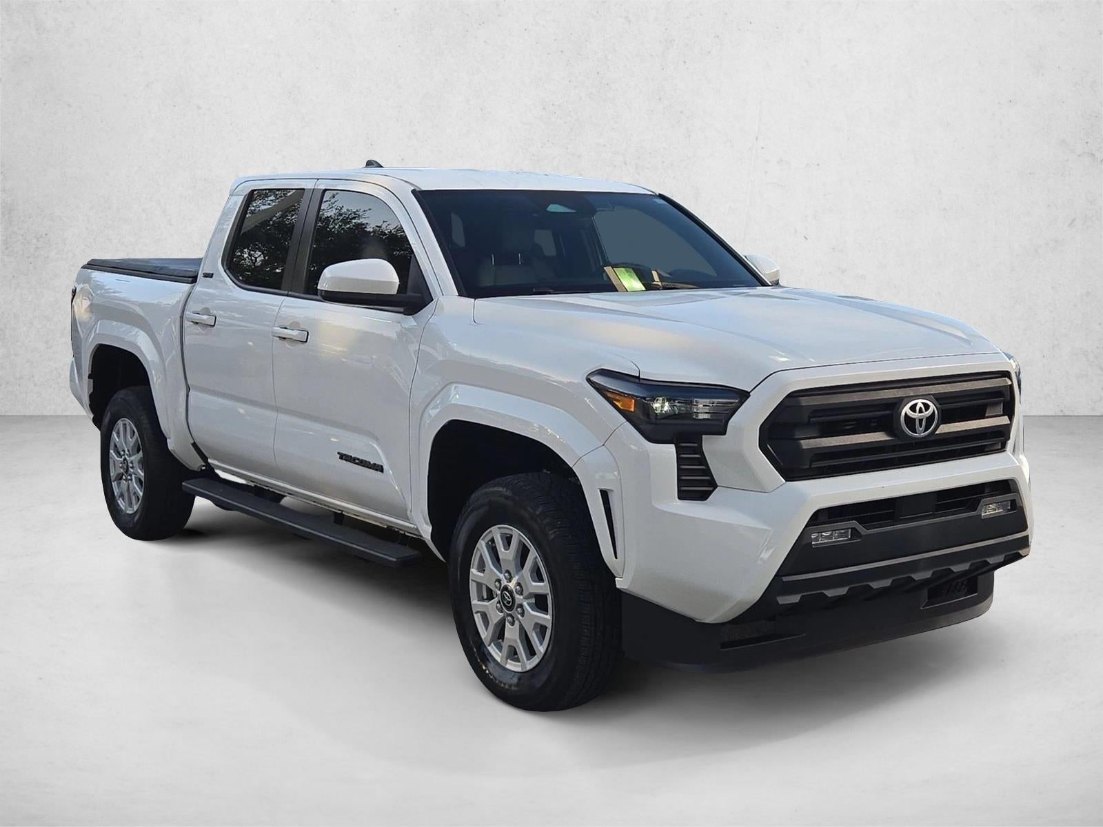 2024 Toyota Tacoma 2WD 2WD SR5 Double Cab 5' Bed AT (SE)