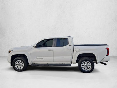 2024 Toyota Tacoma 2WD 2WD SR5 Double Cab 5' Bed AT (SE)