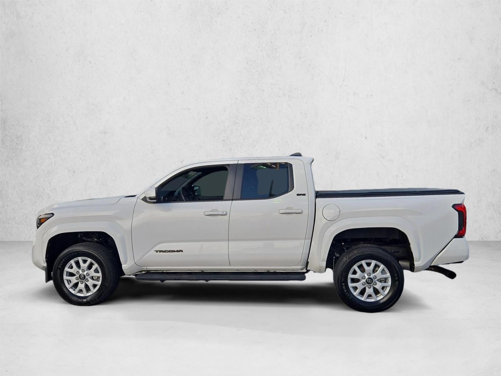 2024 Toyota Tacoma 2WD 2WD SR5 Double Cab 5' Bed AT (SE)