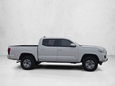 2022 Toyota Tacoma 2WD 2WD SR Double Cab 5' Bed I4 AT (GS)