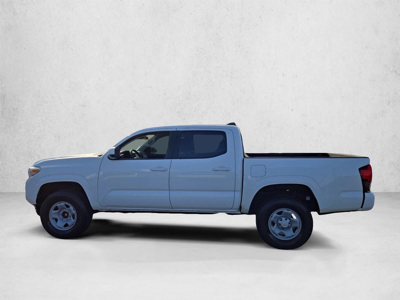 2022 Toyota Tacoma 2WD 2WD SR Double Cab 5' Bed I4 AT (GS)