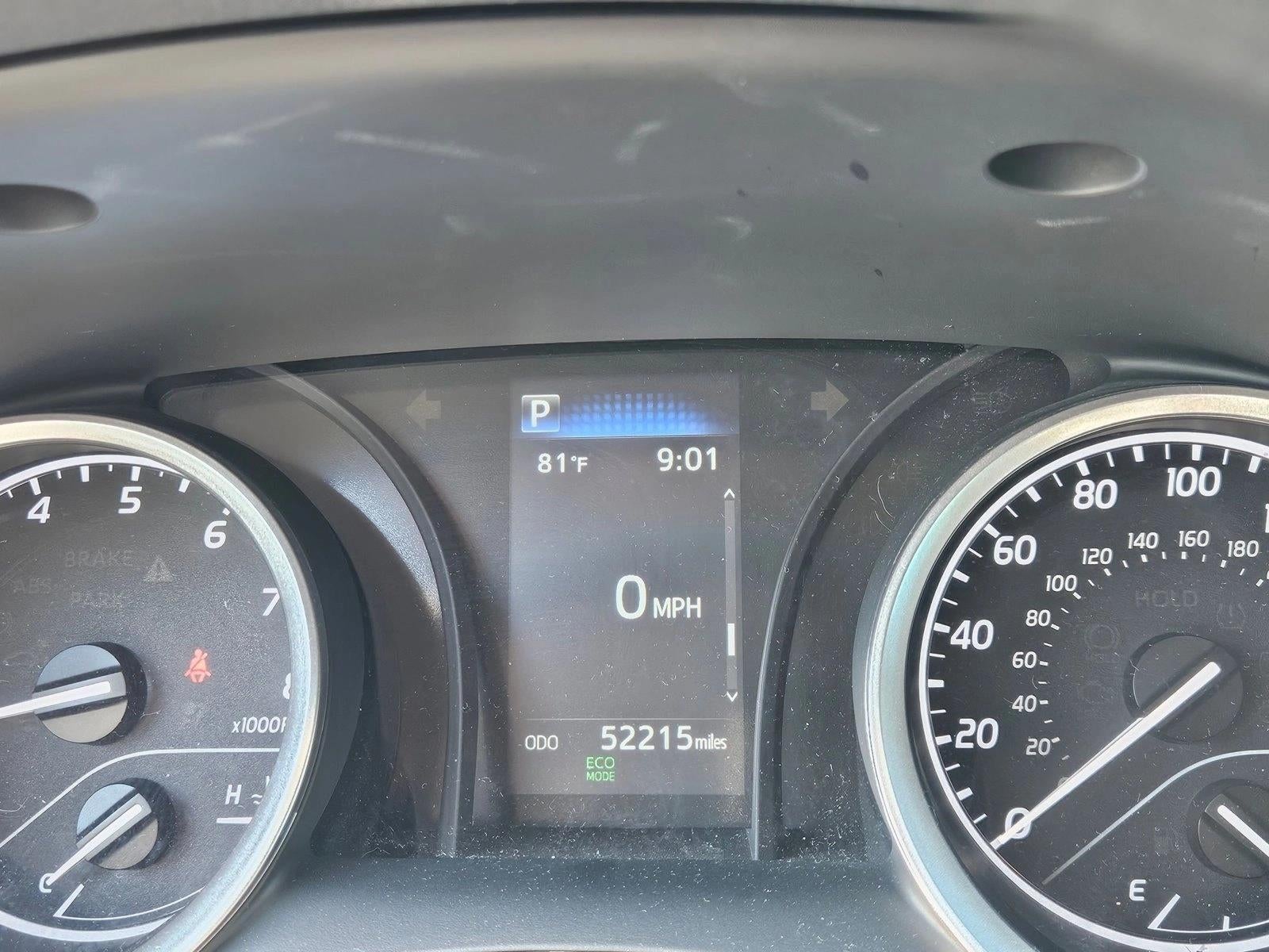 2022 Toyota Camry LE Auto (SE)