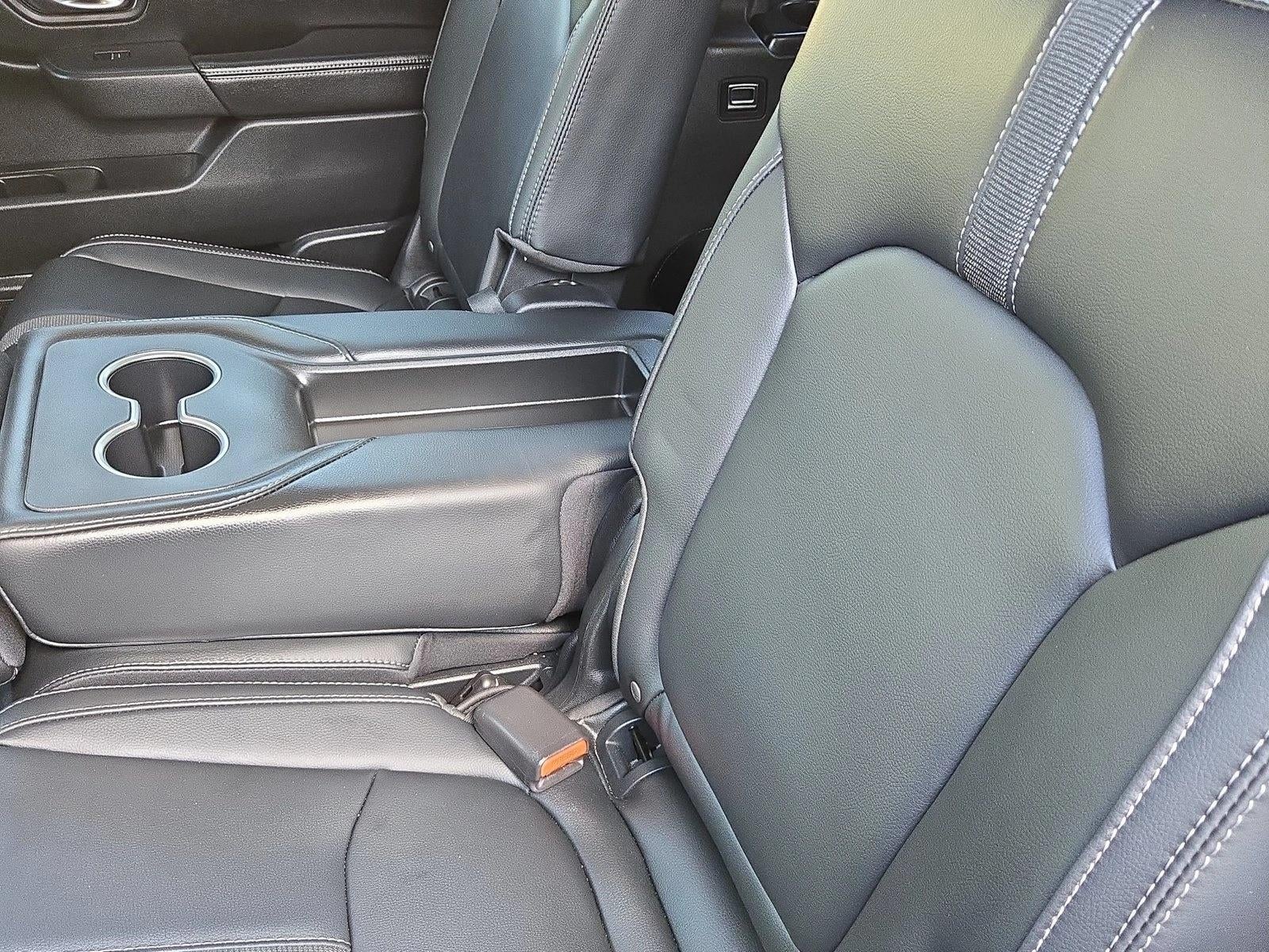2024 Honda Pilot Touring 2WD