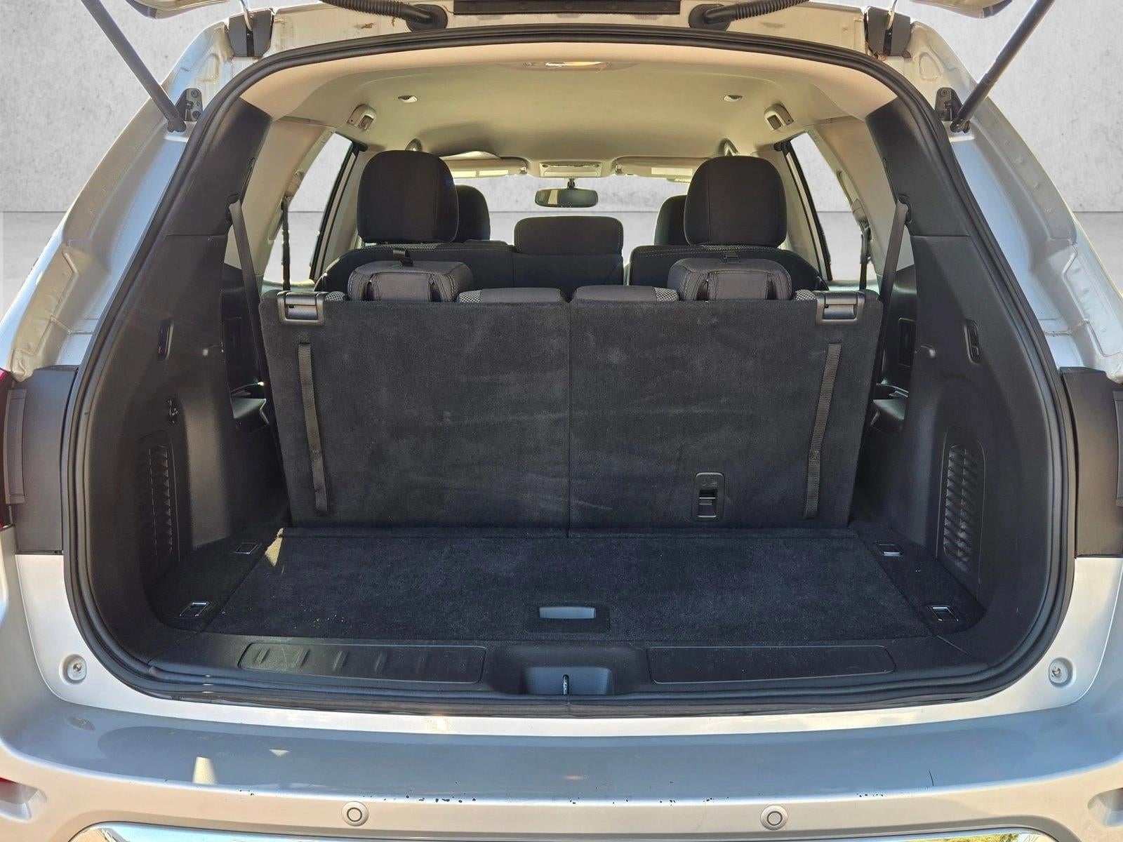 2018 Nissan Pathfinder FWD SV