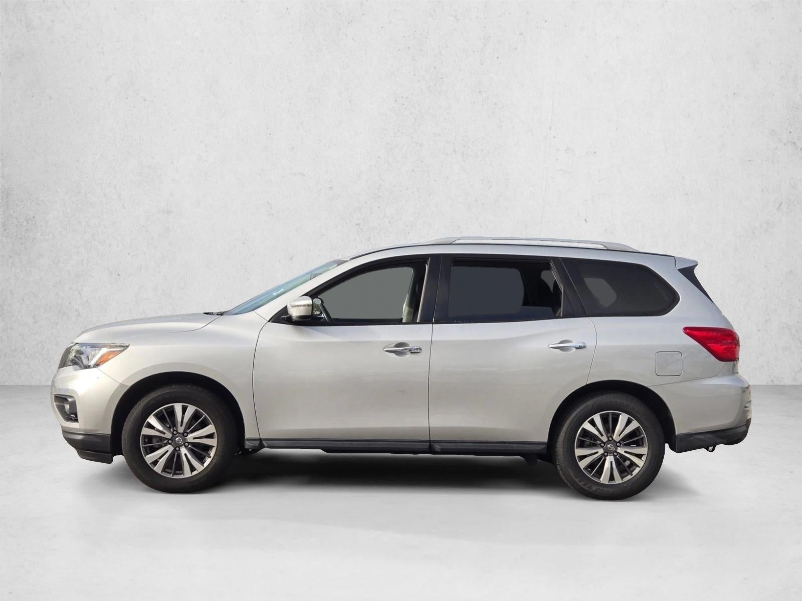 2018 Nissan Pathfinder FWD SV